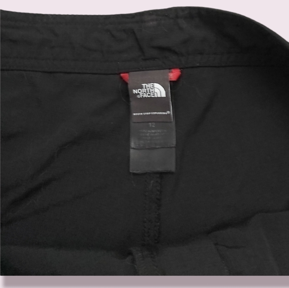 Cargo shorts - Picture 2 of 3